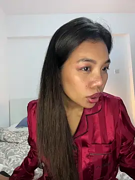 NaughtyMe online show from January 4, 2025, 5:37 pm