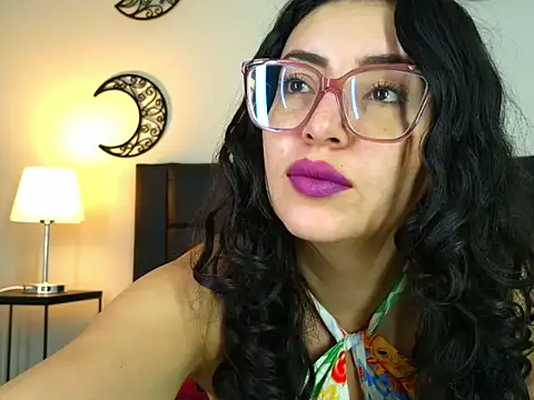 Snapshot of EvoletFMK chatting on October 19, 2025, 5:46 pm EvoletFMK online show from October 19, 2025, 5:46 pm