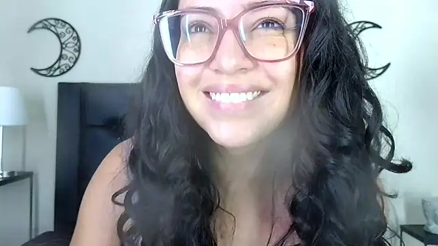 Snapshot of EvoletFMK chatting on October 26, 2025, 11:05 am EvoletFMK online show from October 26, 2025, 11:05 am