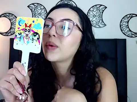 Snapshot of EvoletFMK chatting on December 4, 2025, 5:54 pm EvoletFMK online show from December 4, 2025, 5:54 pm