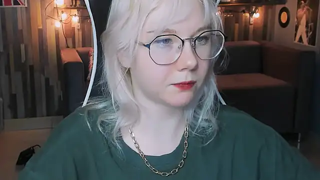 NancyMartinez online show from February 5, 2025, 11:12 am