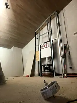 red red00 online show from November 13, 2025, 11:31 am