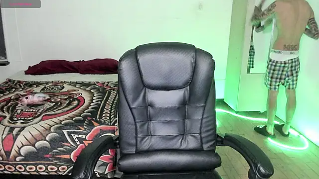 Damon  333 online show from March 15, 2026, 11:22 pm