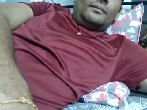 NiceBoy9099 online show from March 6, 2025, 5:43 pm