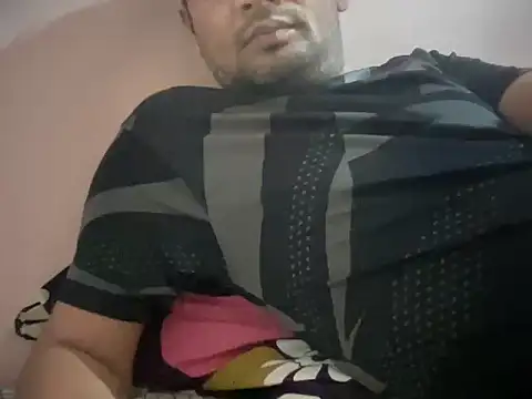 NiceBoy9099 online show from May 28, 2026, 8:11 am