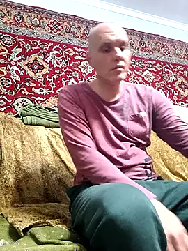 Pineapple04 online show from October 29, 2025, 2:30 pm