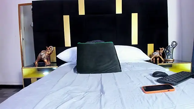 Ethan  Walker online show from March 17, 2025, 10:17 pm