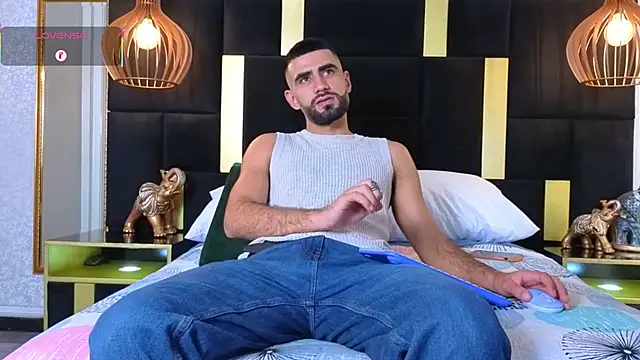 Ethan  Walker online show from October 9, 2025, 7:23 pm