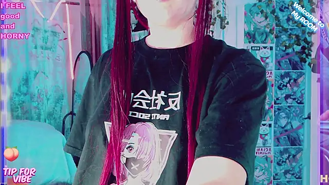 Snapshot of Toxic_Ellies chatting on January 31, 2025, 6:36 pm Toxic Ellies online show from January 31, 2025, 6:36 pm