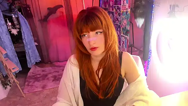 Snapshot of Toxic_Ellies chatting on February 28, 2025, 2:42 pm Toxic Ellies online show from February 28, 2025, 2:42 pm