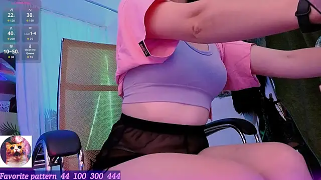 Toxic Ellies online show from July 15, 2026, 1:38 pm