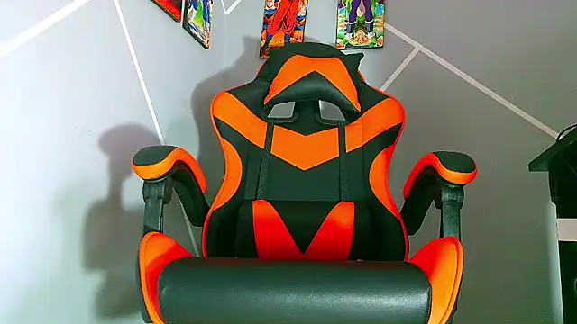 ADAM HOT online show from September 23, 2025, 10:02 pm