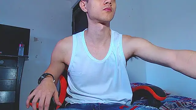 Snapshot of ADAM_HOT chatting on January 13, 2026, 10:26 pm ADAM HOT online show from January 13, 2026, 10:26 pm