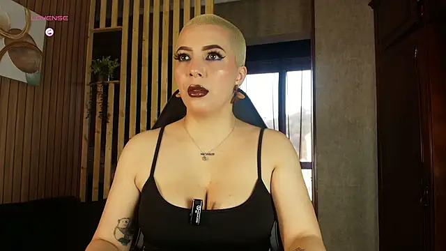 Snapshot of Camila_Chainn chatting on February 26, 2026, 7:40 am Camila Chainn online show from February 26, 2026, 7:40 am