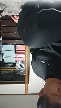 07YUKIO online show from November 14, 2025, 9:08 am