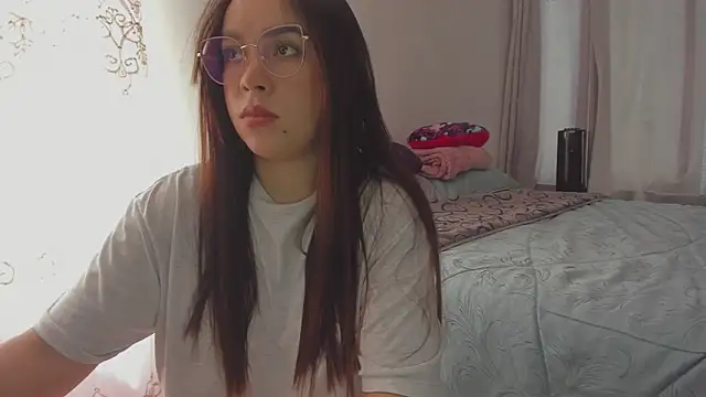 HARLEYNAPIER online show from April 14, 2026, 7:31 pm