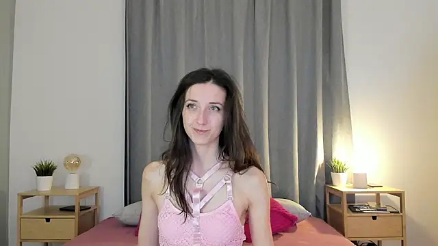 Ketty Belly online show from November 26, 2025, 8:37 am