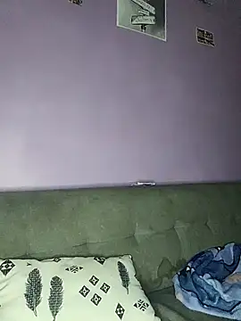 chachalette444 online show from March 13, 2025, 8:32 pm