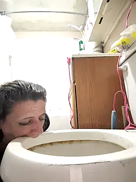 UniqueKorn86 online show from February 12, 2026, 2:17 am