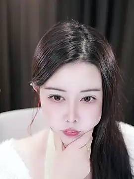 Qiaoqiao  online show from January 2, 2025, 8:57 pm