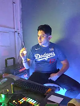 Anto BWC online show from October 3, 2025, 8:00 am