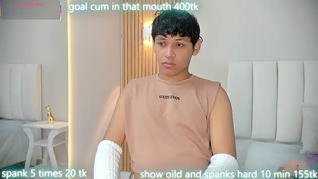 Snapshot of axel_ps chatting on November 4, 2025, 4:22 am axel ps online show from November 4, 2025, 4:22 am