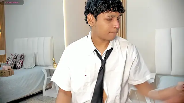 Snapshot of axel_ps chatting on November 6, 2025, 4:02 am axel ps online show from November 6, 2025, 4:02 am