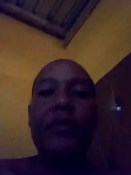 MayaMellow210 online show from September 14, 2025, 3:22 pm