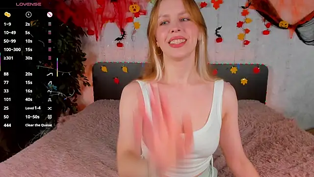 Snapshot of _Sandra_Tender_ chatting on November 5, 2025, 7:30 am Sandra Tender online show from November 5, 2025, 7:30 am