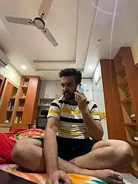 Snapshot of BengaliBabu_Rohan chatting on December 29, 2024, 3:57 pm BengaliBabu Rohan online show from December 29, 2024, 3:57 pm