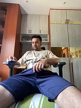 Snapshot of BengaliBabu_Rohan chatting on March 14, 2025, 5:59 am BengaliBabu Rohan online show from March 14, 2025, 5:59 am