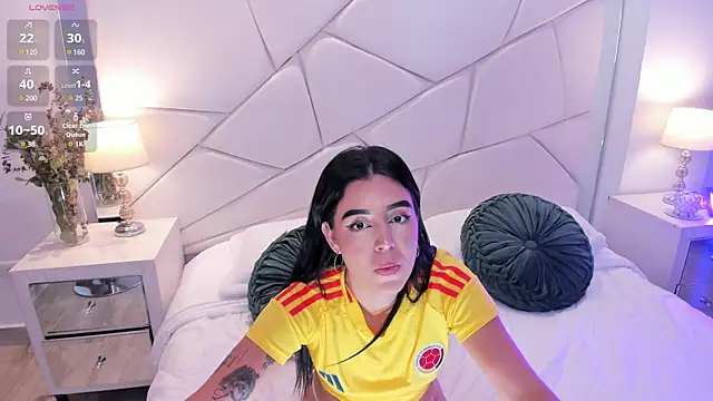 zoee jackson online show from March 20, 2025, 10:40 pm