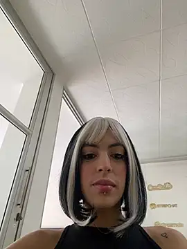 LilitRobins online show from January 17, 2025, 9:28 pm