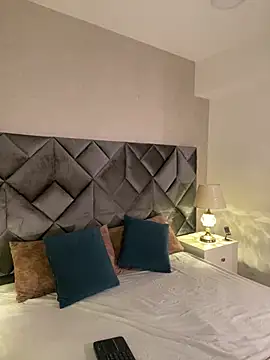 Luisa0110 online show from March 20, 2026, 5:07 pm