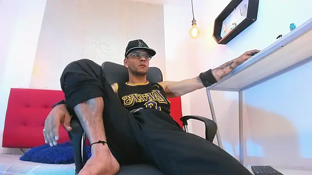 Andrey u92 online show from December 1, 2025, 7:30 pm