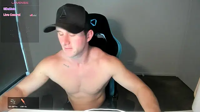  DownUnderFit  online show from November 2, 2025, 10:45 pm