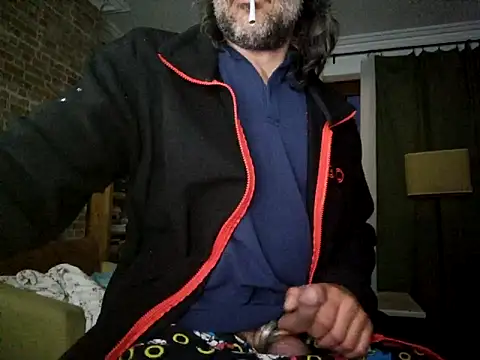 stavroun online show from September 12, 2025, 7:14 pm