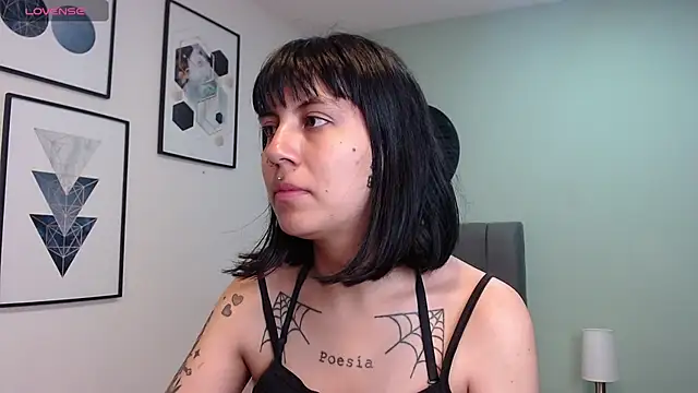 amy adams1 online show from September 18, 2025, 4:14 am