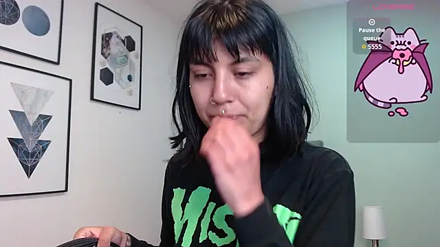 amy adams1 online show from September 19, 2025, 4:36 am