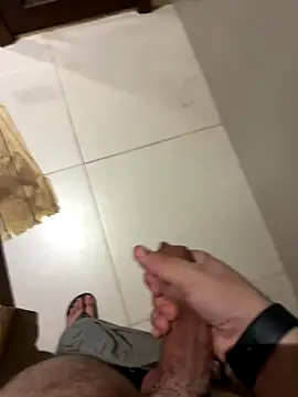 smithrosinha online show from December 3, 2025, 6:54 am