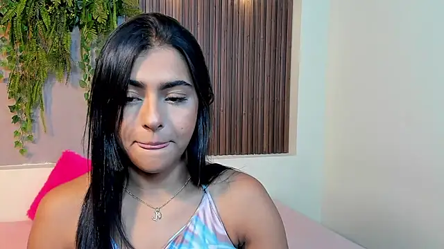 AmyBarton02 online show from October 3, 2025, 4:04 pm