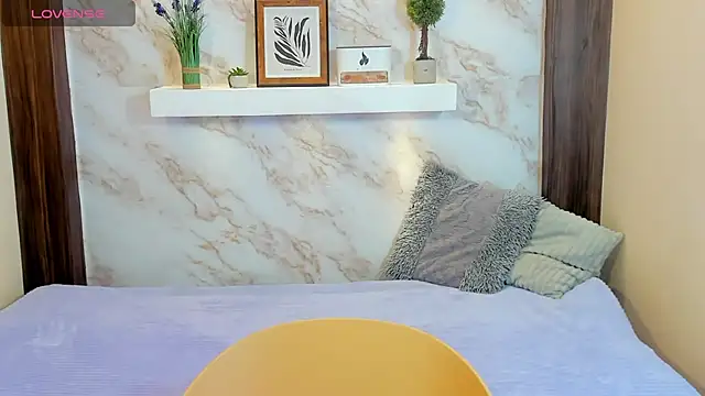 AmyBarton02 online show from December 2, 2025, 5:30 pm