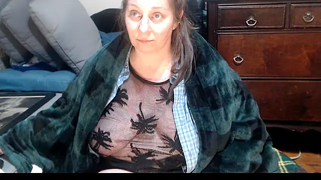 ladyscarlotta online show from January 24, 2025, 2:39 am