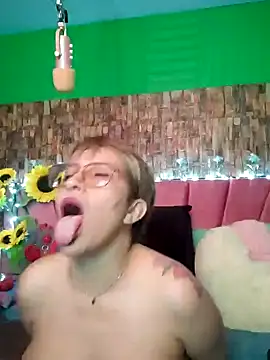 Isabelle Lov18 online show from January 11, 2025, 3:55 am