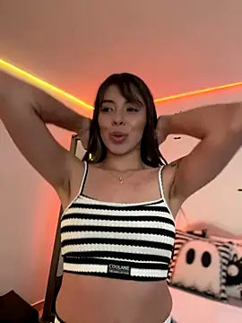 Snapshot of AmmyCollinsW chatting on October 21, 2025, 9:26 pm AmmyCollinsW online show from October 21, 2025, 9:26 pm