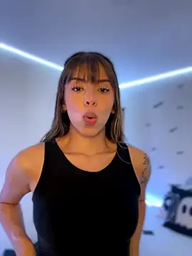 Snapshot of AmmyCollinsW chatting on October 29, 2025, 9:38 pm AmmyCollinsW online show from October 29, 2025, 9:38 pm