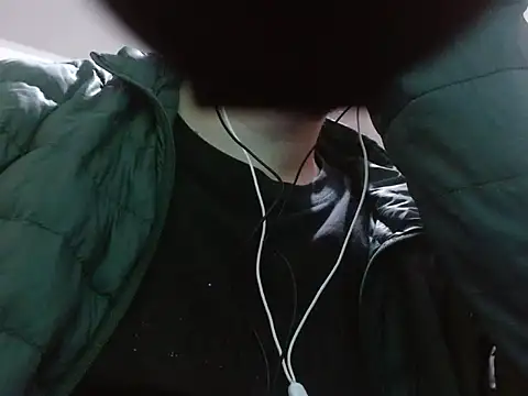 camiloking1720 online show from November 6, 2025, 7:31 am