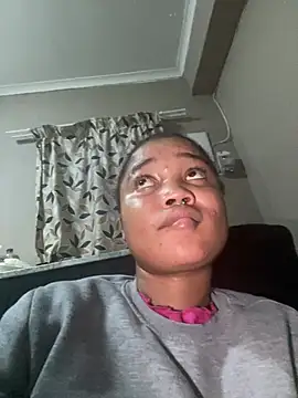 cardibabe online show from April 19, 2026, 3:55 pm