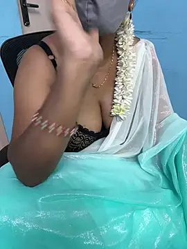 Snapshot of sajeetha chatting on June 24, 2026, 2:05 pm sajeetha online show from June 24, 2026, 2:05 pm