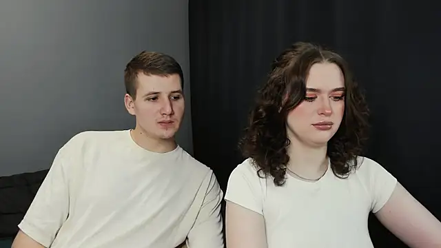 Snapshot of Pinku_kitsune chatting on February 22, 2025, 1:11 am Pinku kitsune online show from February 22, 2025, 1:11 am